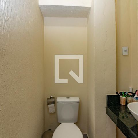 Casa à venda com 600m², 4 quartos e sem vagaCasa 2 Lavabo