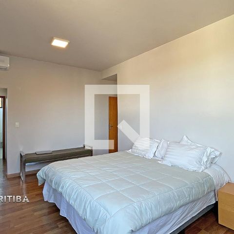Casa de condomínio à venda com 560m², 4 quartos e 10 vagas