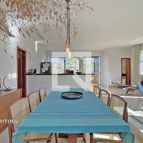 Casa de condomínio à venda com 560m², 4 quartos e 10 vagas