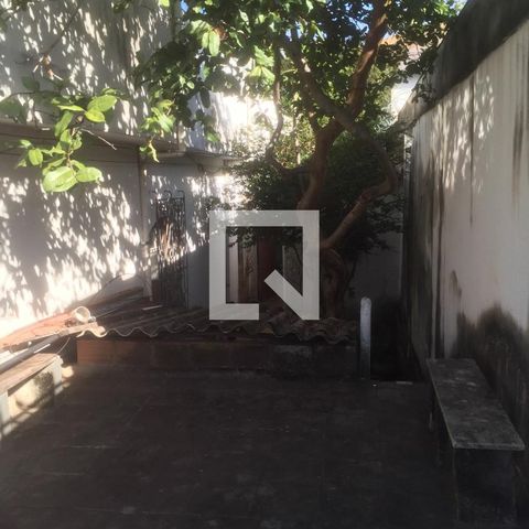 Casa à venda com 230m², 3 quartos e 1 vaga