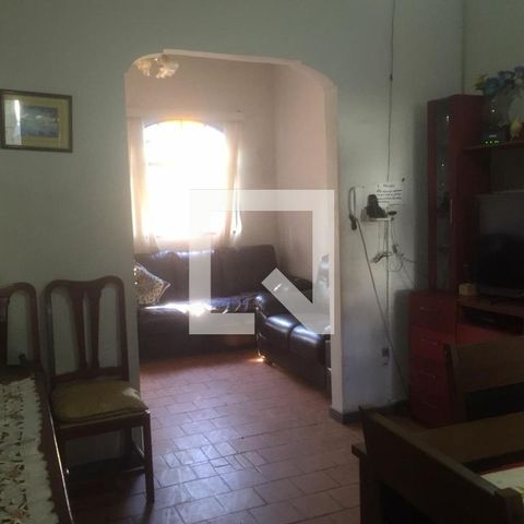 Casa à venda com 230m², 3 quartos e 1 vaga