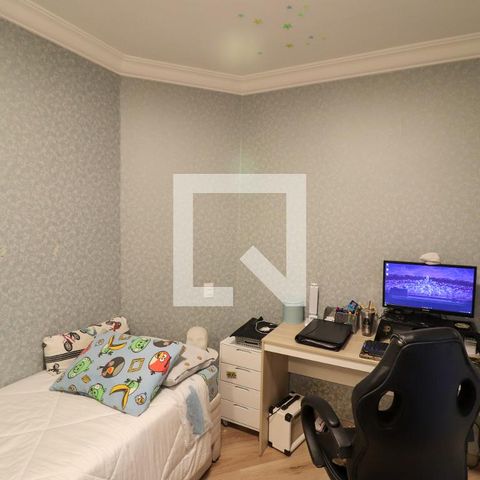Apartamento à venda com 179m², 3 quartos e 2 vagasQuarto 2 - Suíte