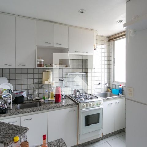 Apartamento à venda com 33m², 1 quarto e 1 vaga Apartamento à venda com 33m², 1 quarto e 1 vagaCozinha e Área de Serviço