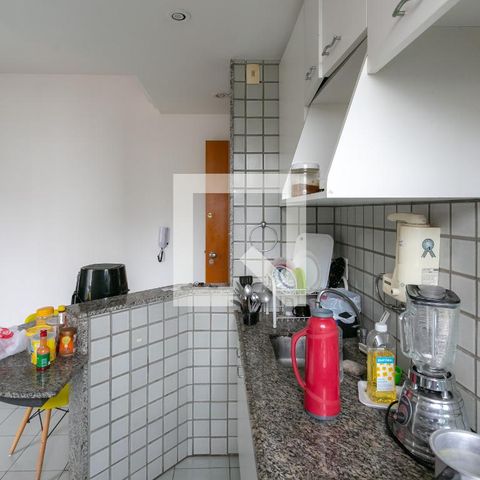 Apartamento à venda com 33m², 1 quarto e 1 vaga Apartamento à venda com 33m², 1 quarto e 1 vagaCozinha e Área de Serviço