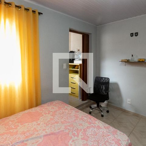 Casa à venda com 44m², 2 quartos e sem vaga Casa à venda com 44m², 2 quartos e sem vagaSuite