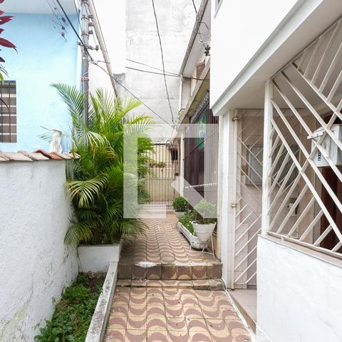 Casa à venda com 44m², 2 quartos e sem vaga Casa à venda com 44m², 2 quartos e sem vagafrente da Casa