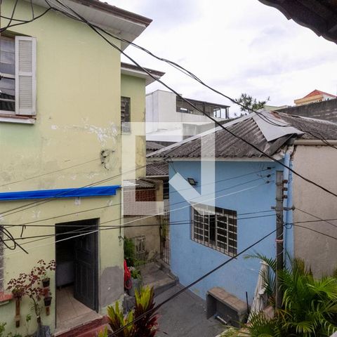 Casa à venda com 44m², 2 quartos e sem vaga Casa à venda com 44m², 2 quartos e sem vagaVista