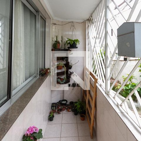 Casa à venda com 44m², 2 quartos e sem vaga Casa à venda com 44m², 2 quartos e sem vagaVaranda