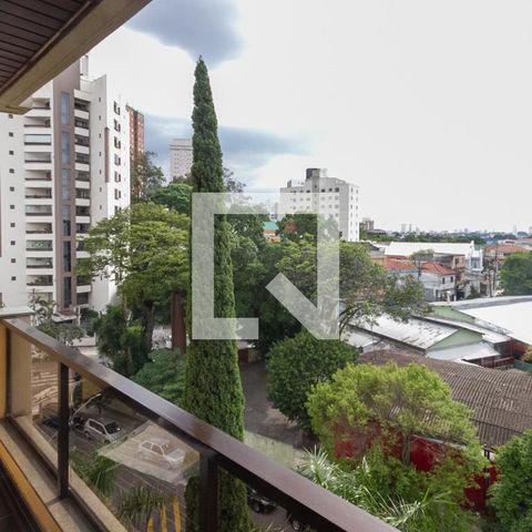 Apartamento à venda com 185m², 3 quartos e 3 vagasVaranda