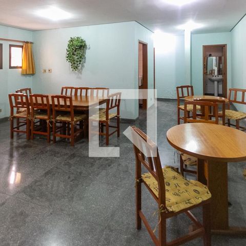 Apartamento à venda com 185m², 3 quartos e 3 vagasÁrea comum - Salão de festas