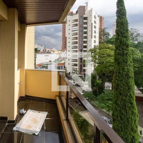 Apartamento à venda com 185m², 3 quartos e 3 vagasVaranda