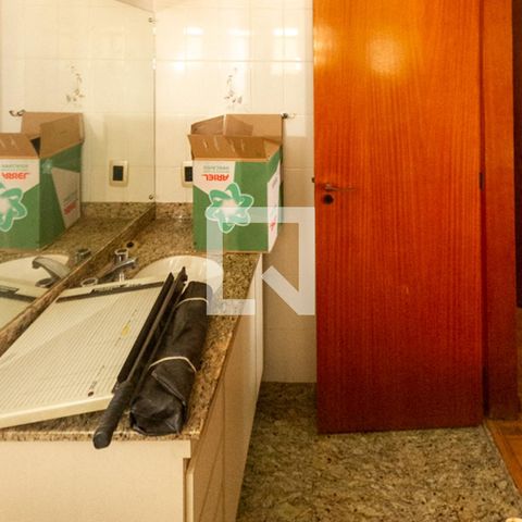 Apartamento à venda com 185m², 3 quartos e 3 vagasBanheiro Da Suite