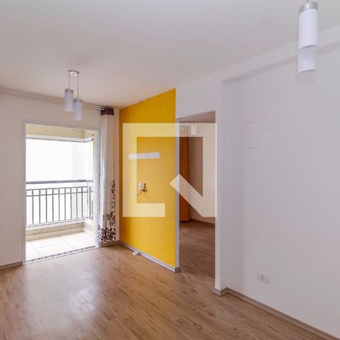 Apartamento à venda com 38m², 1 quarto e 1 vagaSala