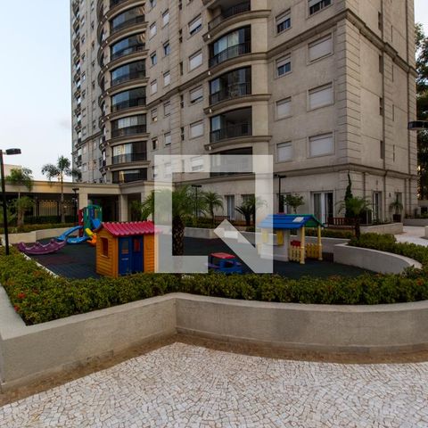 Apartamento para alugar com 96m², 3 quartos e 3 vagasÁrea Comum - Playground