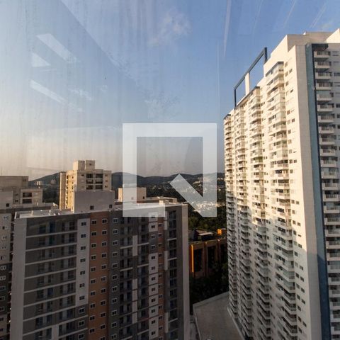 Apartamento para alugar com 96m², 3 quartos e 3 vagasVista