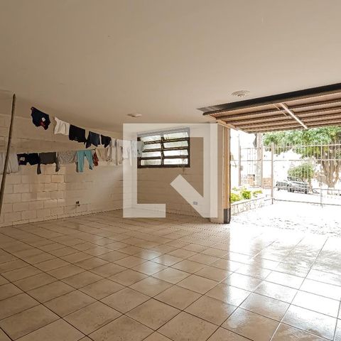 Casa à venda com 350m², 3 quartos e 4 vagasGaragem