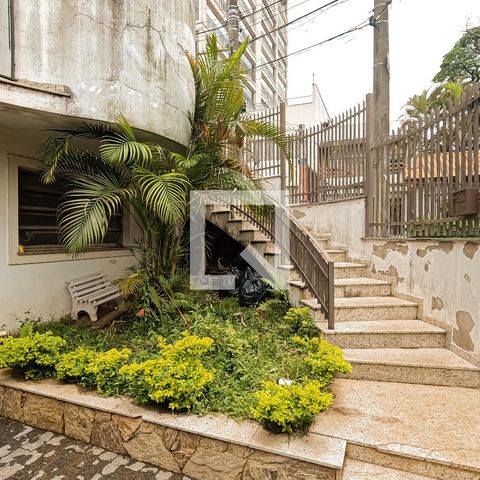 Casa à venda com 350m², 3 quartos e 4 vagasGaragem