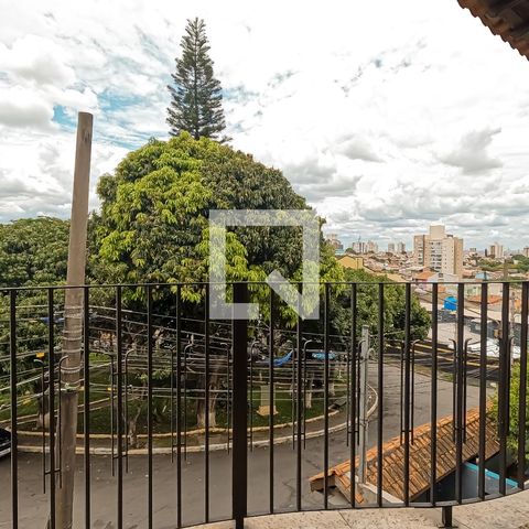 Casa à venda com 350m², 3 quartos e 4 vagasVaranda da Suíte 2