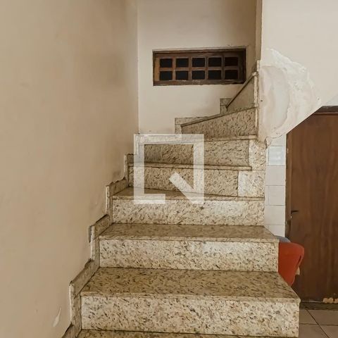 Casa à venda com 350m², 3 quartos e 4 vagasCorredor