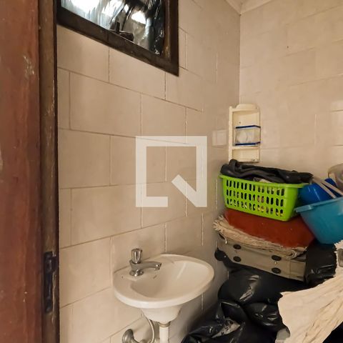 Casa à venda com 350m², 3 quartos e 4 vagasÁrea de Serviço