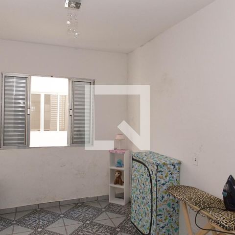Casa à venda com 450m², 3 quartos e 3 vagasQuarto 2
