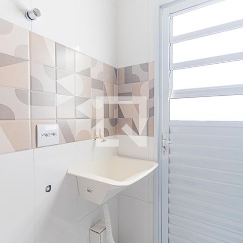 Apartamento à venda com 29m², 1 quarto e sem vaga Apartamento à venda com 29m², 1 quarto e sem vagaÁrea de Serviço