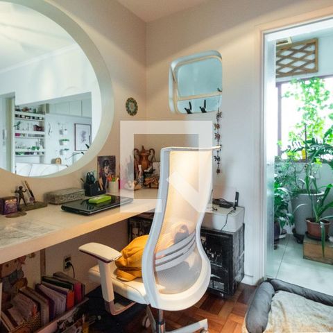 Apartamento à venda com 100m², 3 quartos e 1 vagaEscritório