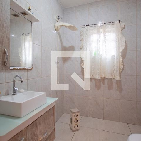 Casa à venda com 264m², 2 quartos e 4 vagasBanheiro 2