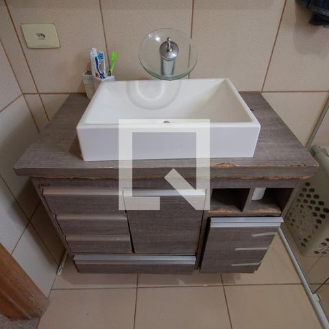 Casa à venda com 264m², 2 quartos e 4 vagasBanheiro