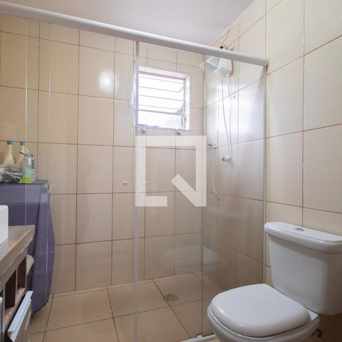Casa à venda com 264m², 2 quartos e 4 vagasBanheiro