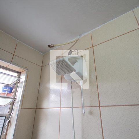 Casa à venda com 264m², 2 quartos e 4 vagasBanheiro