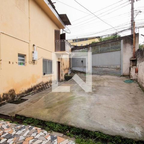 Casa à venda com 264m², 2 quartos e 4 vagasGaragem