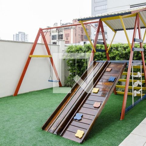 Apartamento à venda com 120m², 3 quartos e 2 vagas Apartamento à venda com 120m², 3 quartos e 2 vagasÁrea Comum - Playground