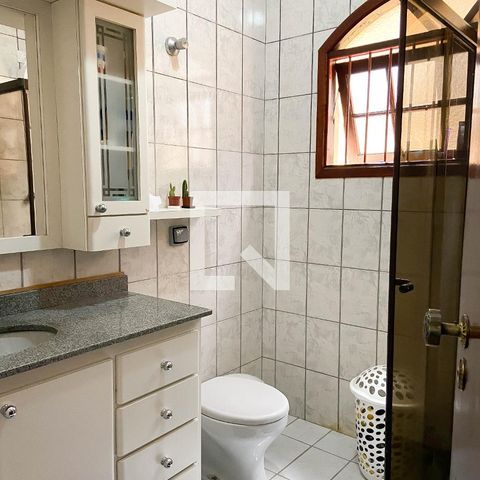 Casa à venda com 150m², 3 quartos e 2 vagasBanheiro da Suíte