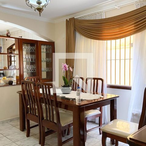 Casa à venda com 150m², 3 quartos e 2 vagasSala de jantar