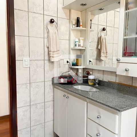 Casa à venda com 150m², 3 quartos e 2 vagasBanheiro da Suíte