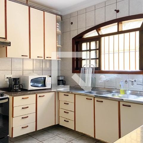 Casa à venda com 150m², 3 quartos e 2 vagasCozinha