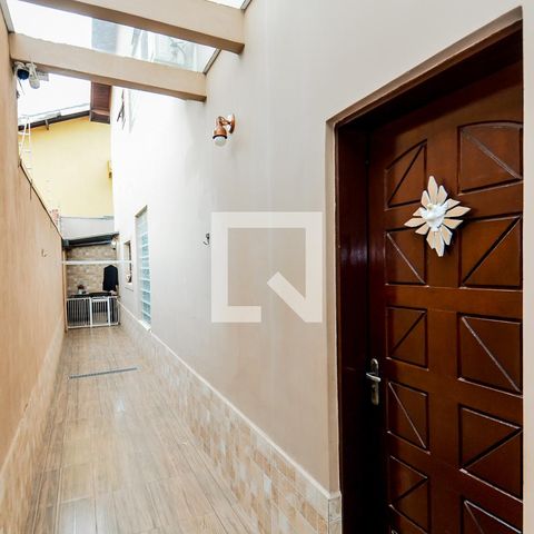 Casa à venda com 200m², 3 quartos e 4 vagasCorredor Lateral 