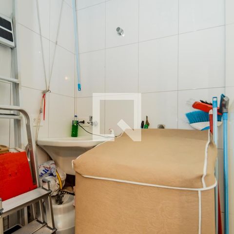 Casa à venda com 200m², 3 quartos e 4 vagasÁrea de Serviço
