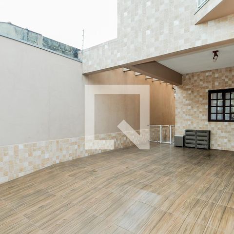 Casa à venda com 200m², 3 quartos e 4 vagasGaragem