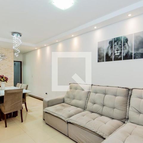 Casa à venda com 200m², 3 quartos e 4 vagasSala