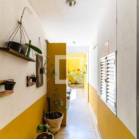 Apartamento à venda com 38m², 1 quarto e 1 vaga Apartamento à venda com 38m², 1 quarto e 1 vagaEntrada Social