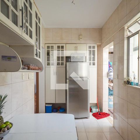 Apartamento à venda com 100m², 2 quartos e sem vagaCozinha