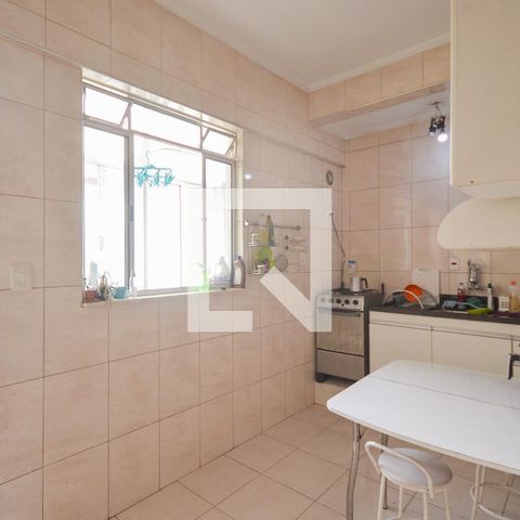 Apartamento à venda com 100m², 2 quartos e sem vagaCozinha
