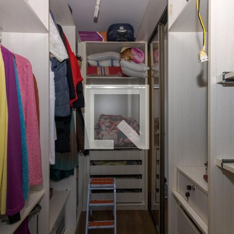 Casa para alugar com 395m², 4 quartos e 5 vagasQuarto Suíte 1 - Closet