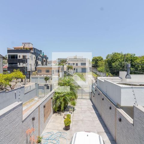 Casa para alugar com 395m², 4 quartos e 5 vagasSala - Sacada