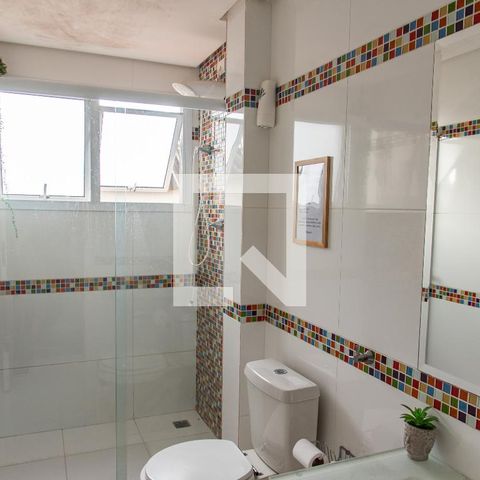 Casa à venda com 378m², 4 quartos e 3 vagas Casa à venda com 378m², 4 quartos e 3 vagasBanheiro 2