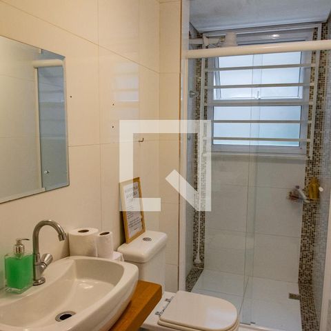 Casa à venda com 378m², 4 quartos e 3 vagas Casa à venda com 378m², 4 quartos e 3 vagasBanheiro 1