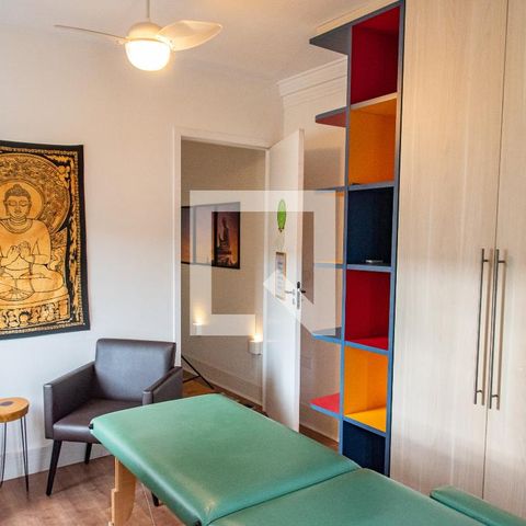 Casa à venda com 378m², 4 quartos e 3 vagas Casa à venda com 378m², 4 quartos e 3 vagasQuarto 2