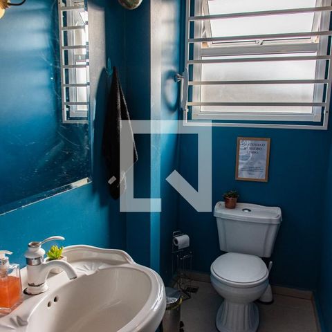 Casa à venda com 378m², 4 quartos e 3 vagas Casa à venda com 378m², 4 quartos e 3 vagasLavabo